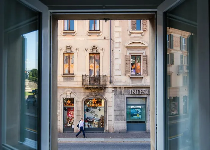 Апартаменты Downtown Como-porta Torre Flat