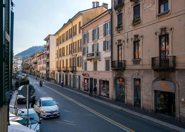 Downtown Como-porta Torre Flat *